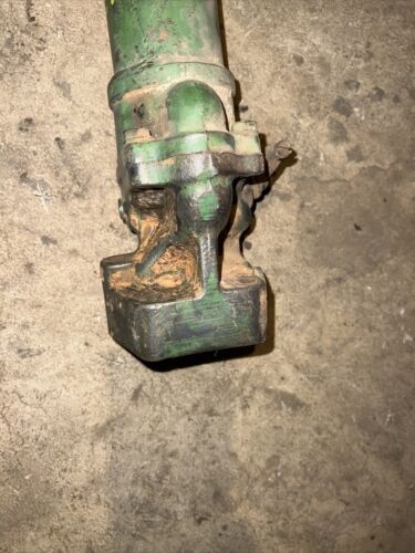 John Deere 4270 Diesel Engine Oil Cooler with Cap AR32694 R32122 3020 4230 500C