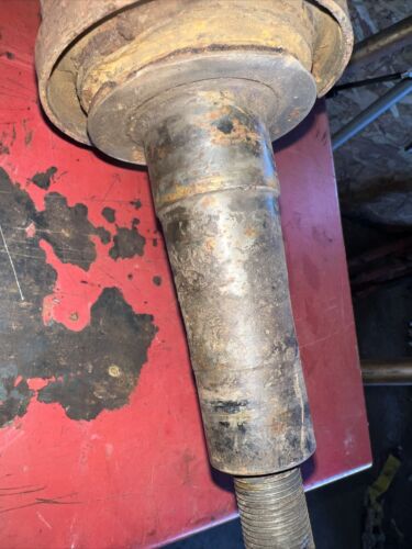 Farmall M Early SM Tractor front pedestal spindle shafts for hubs 6719DD
