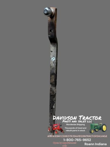 John Deere B Styled tractor original JD drawbar. Antique Tractor