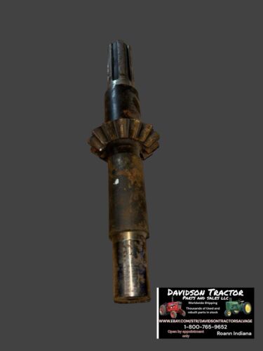 John Deere B3661R Gear Shaft Antique Tractor