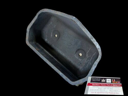 John Deere G Cast Iron Valve cover  AF275R, F128R
