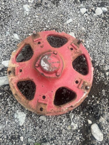 IHC W-9 WD9 McCormick Tractor Front Hub W/Cap Antique Tractor