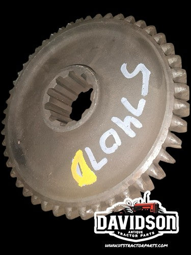 International Farmall Gear-sliding 47T 57407D Antique Tractor International I6
