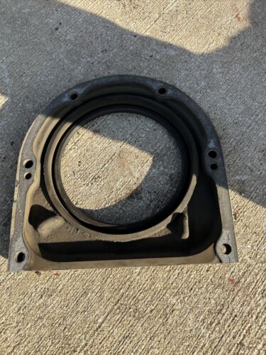 JOHN DEERE 4040 4050 4250 44404760 4955++  Rear Engine Oil Seal Housing R78124
