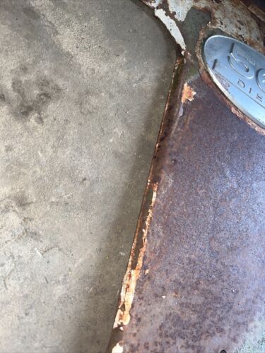 Farmall 560 IH tractor front radiator side hood cover panel w/ emblem RIGHT