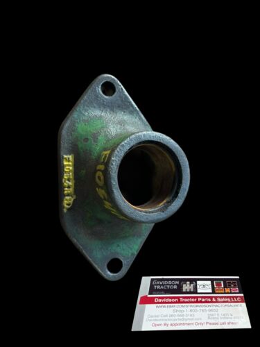 John Deere Cylinder Head Lower Water Pipe/Casting F1054R G 70 720 730