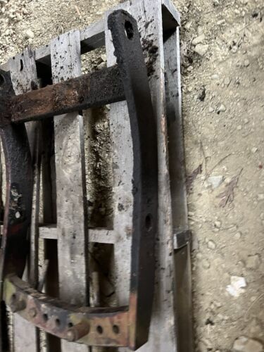 International 444 IH tractor ORIGINAL drawbar draw bar hitch support bracket
