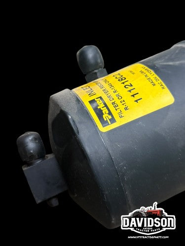 NOS RESERVOIR FOR IH COMBINES & INTERNATIONAL TRACTORS 111218C2