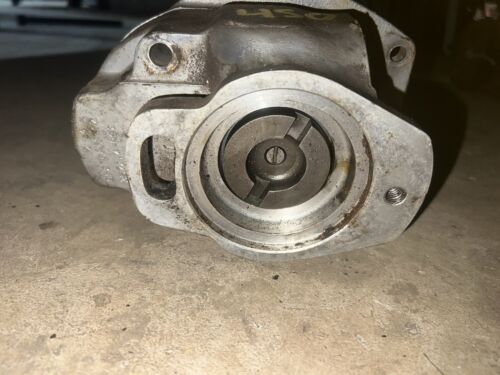 IH Farmall 400 450 Super M SMTA Gas Hydraulic Pump Antique Tractor