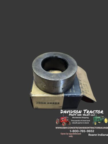 New Old Stock John Deere B2648R Vent Pump Roller A AR AO B