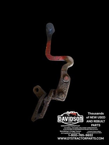 530210R1 International 574 674 2505 Hydraulic Control Handle