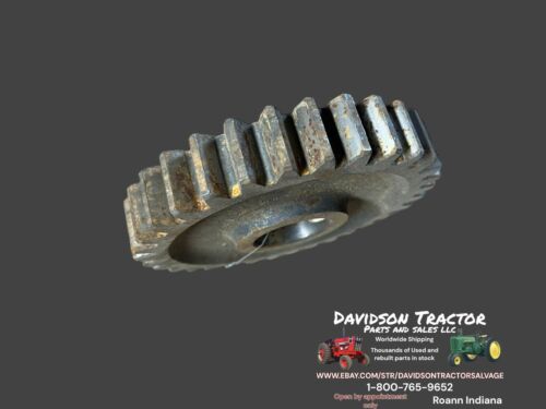 Genuine Used John Deere Countershaft Gear R33793 R33793R 2510 2520 3020 500 500C