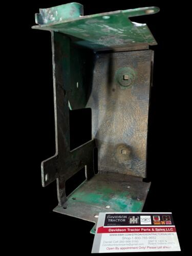 Used Battery Box - RH fits John Deere 4050 4240 4630 4440 4230 4250 4040 4430
