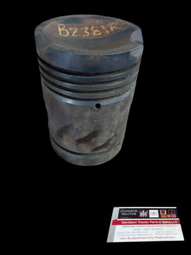 John Deere B B2381R JD Tractor engine motor piston Antique Tractor