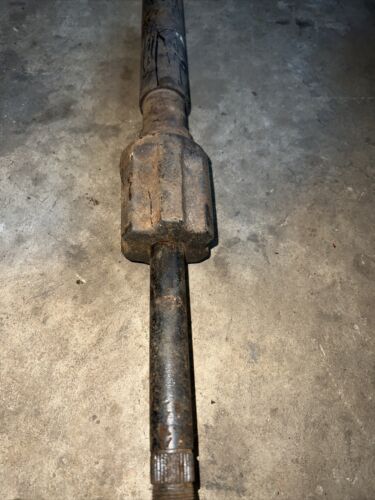 IH International 1586 Tractor Steering Column Shaft