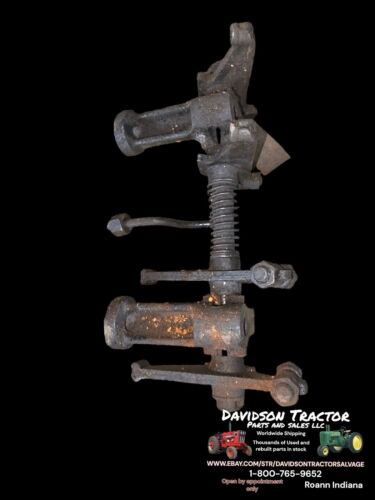 USED JOHN DEERE Styled B B1771R ROCKER SHAFT ASSY B, BR, BO TRACTOR