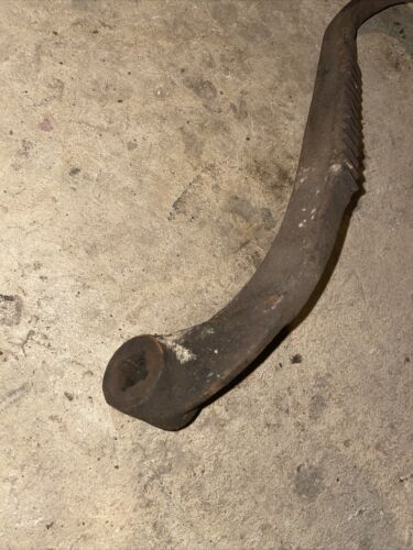 USED JOHN DEERE B TRACTOR RH BRAKE PEDAL B236R