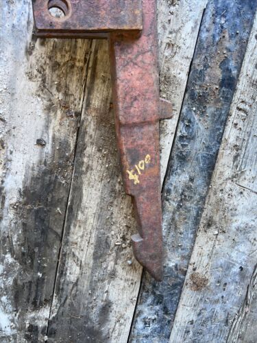 Farmall IH cultivator Plow Implement 2 point fast hitch point