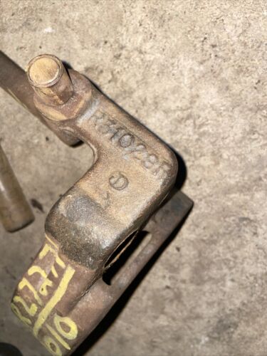 John Deere Shaft Shifter AR27271 (Marked R31029R) for 3010
