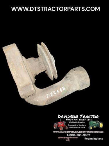 John Deere Water Pump 60 620 630 70 720 730 F2244R