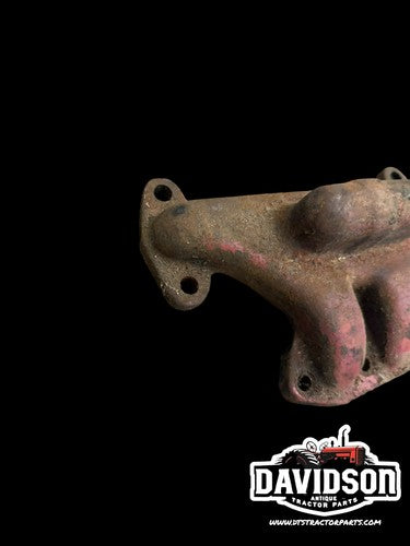 International IH D282 Engine Side Oil Cooler Manifold 279160R1 560 606 656 706