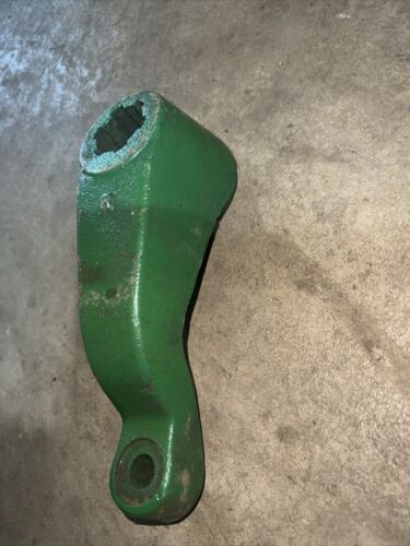 R47765 Steering Arm Fits John Deere 2510 2520 3010 3020 4000 4010 ++ Tractors RH