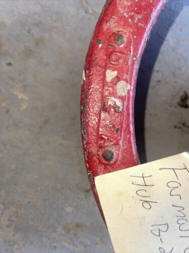 INTERNATIONAL FARMALL TRACTOR ORIGINAL FRONT STEERING HUB A B C SUPER A SUPER C