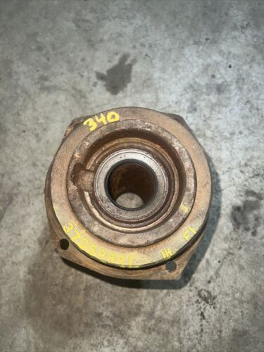 IH Farmall 340 460 504  Pto Shaft Bearing Cage 370598R1  Antique  Tractor