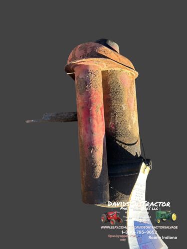 FARMALL 300 350 UTILITY AIR CLEANER ASSEMBLY