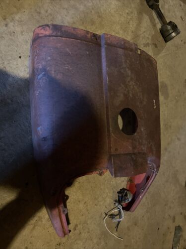 IH FARMALL 424 444 2444 TRACTOR CENTER FUEL TANK HOOD - NICE