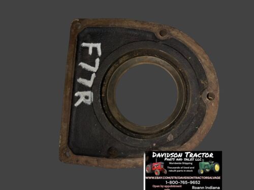 USED JOHN DEERE G TRACTOR CRANKSHAFT MAIN BEARING OIL SLINGER CAP COVER F77R