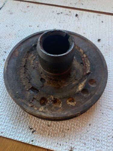 Farmall H HV tractor IH engine main front motor crank pulley