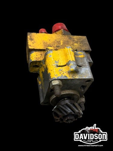 CUB LO BOY 154 184 185 INTERNATIONAL IH 547135R91 HYDRAULIC PUMP 