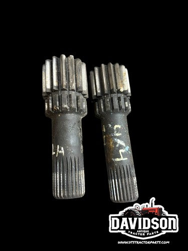 International 464 Bull Pinion Shaft Antique Pair Tractor