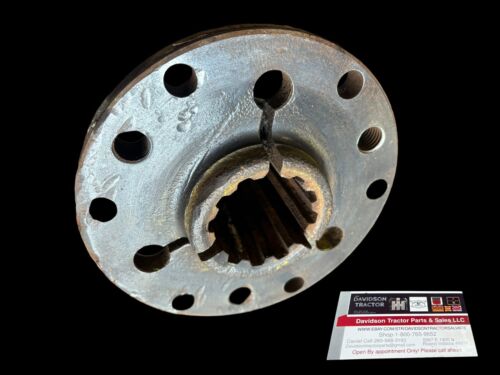 John Deere B Original 12 Spline Rear Wheel Hub & Collar B2188R Antique Tractor