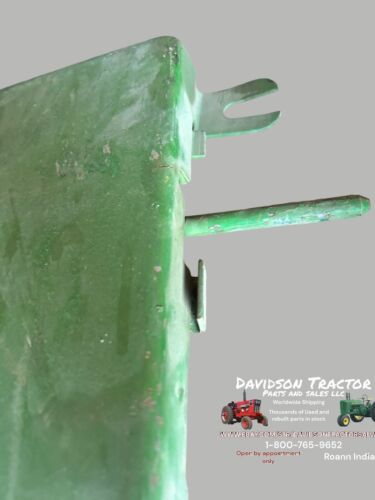AR32690 Front Side Panel Left Hand Fits John Deere 4000 4010 4020 Tractors