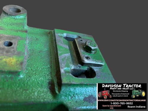John Deere RH Breakaway Coupler R39109