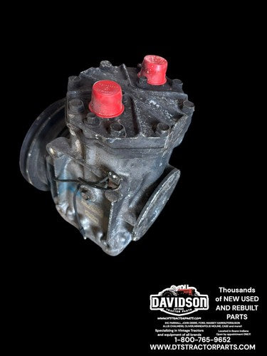 Air Condition Compressor D7NN19D623A Ford TW25 5610 7700 9700 TW15 4600 7600+++