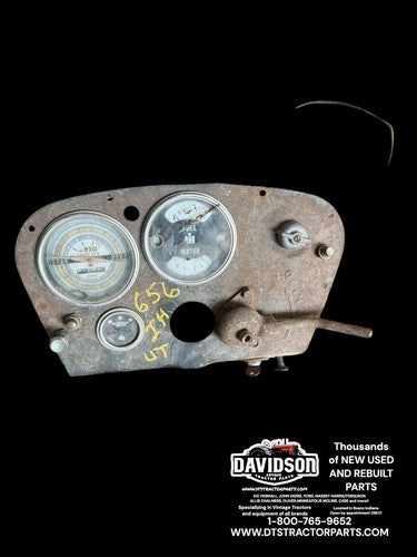 1968 International IH 656 Utility Tractor Dash Instrument Panel