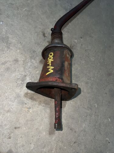 International W-400 Wheatland Shifter Antique Tractor