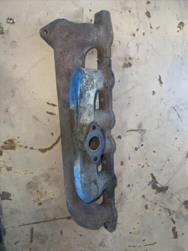 Ford 2000 Gas tractor good useable engine motor exhaust manifold w/ muffler