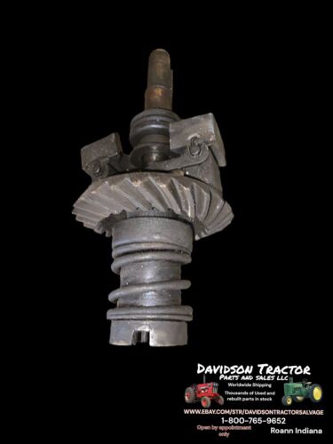 John Deere Styled B Used governor Shaft Gear Assembly For Parts B279R
