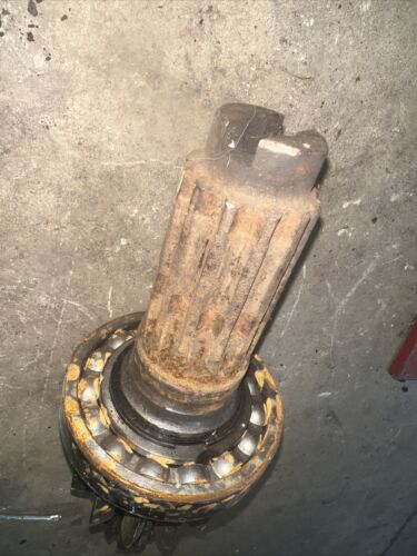 Farmall SM Super M 400 450 Bull Pinion Shaft