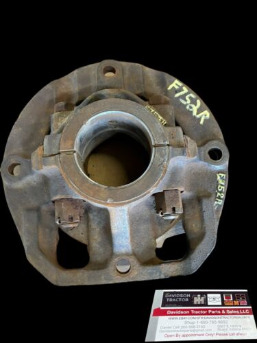 John Deere G RH Main Bearing Casting (clutch side) F752R AF770R