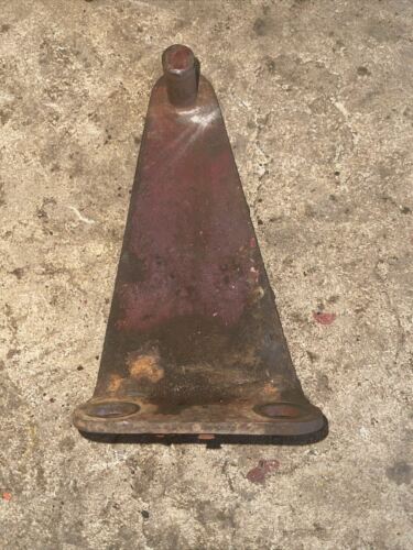 Farmall M Early SM Tractor Original IH throttle to govonor pivot bracket