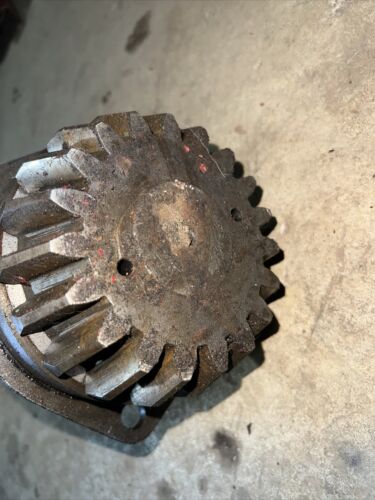 McCormick W6 WD6 Farmall Main Transmission/Pinion Shaft Antique Tractor 57271-DC