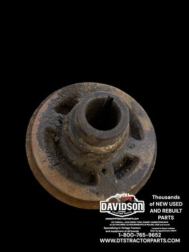 International C-135 Farmall 340 Crankshaft Pulley Antique Tractor