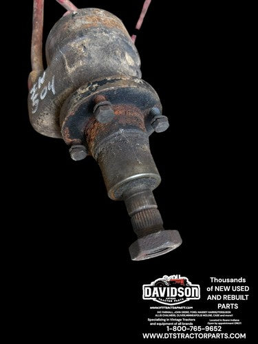 IH International 504 Utility Power Steering Motor With Lines Antique Tractor