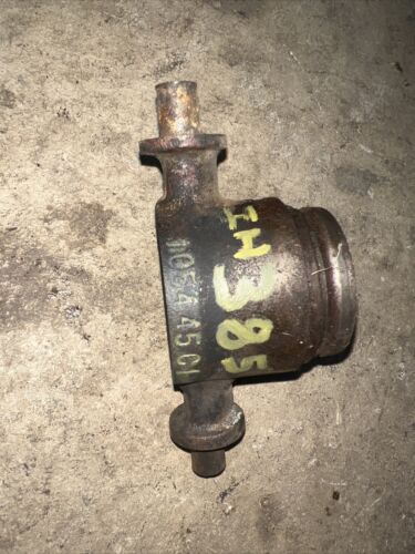 1989 Case IH 385 Tractor Throwout Bearing Housing 105445C1 454 884
