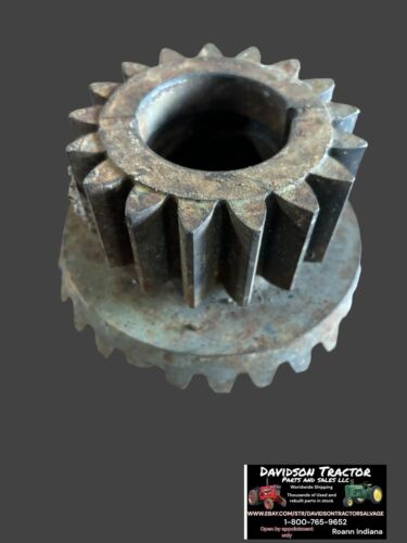 John Deere Late B 50 differential gear B2327R Antique Tractor